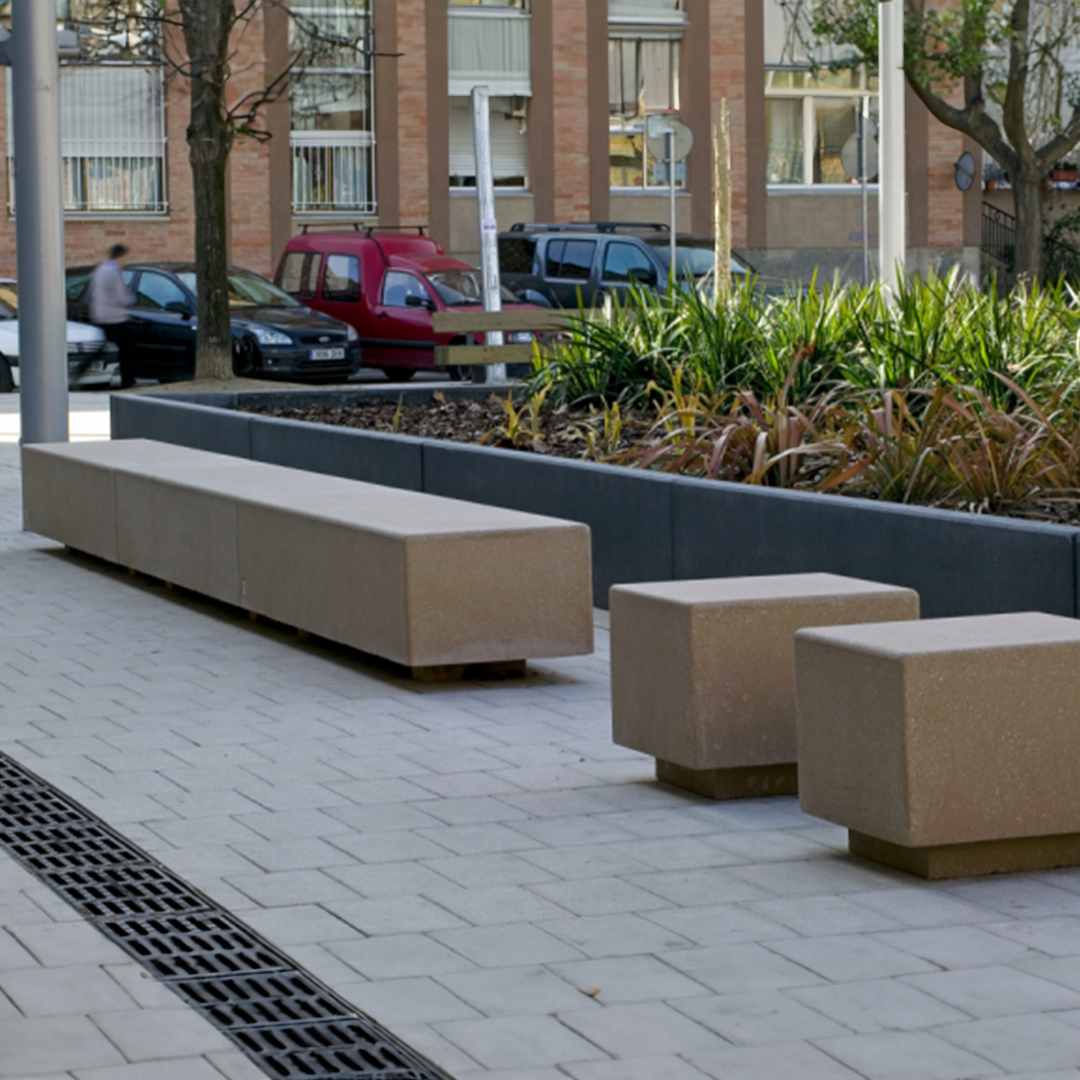 Ghandi Bank aus Beton