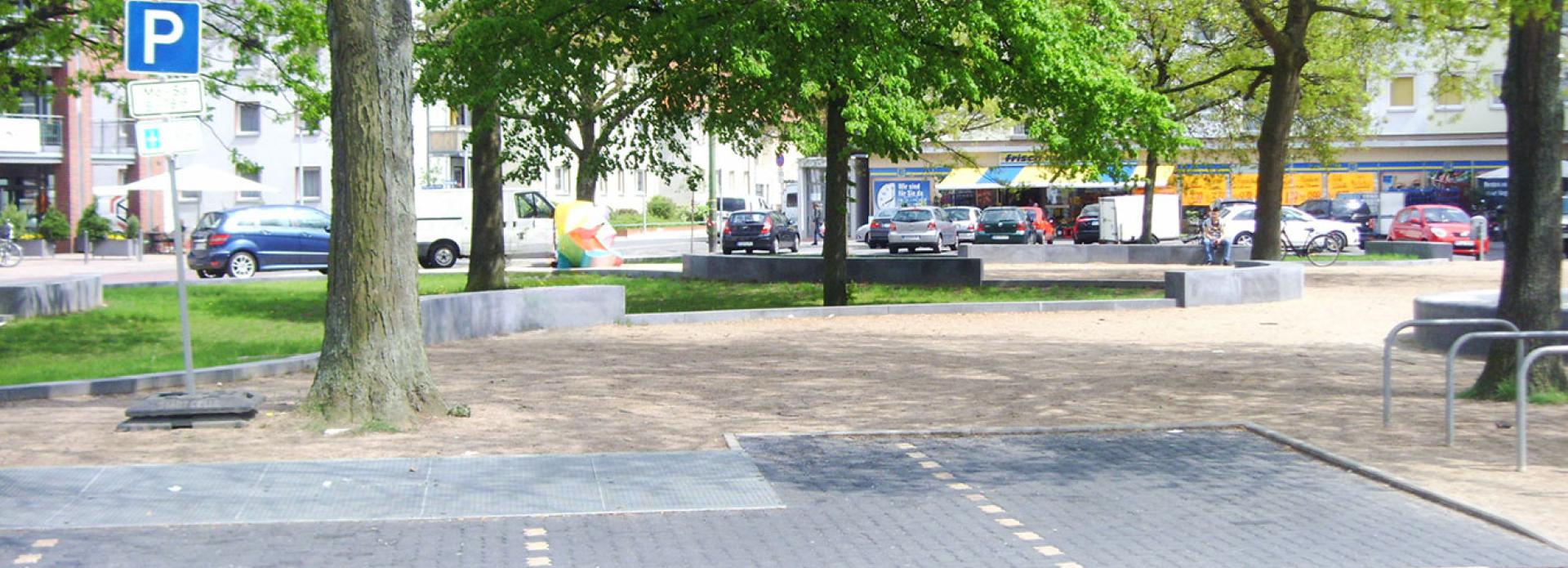Referenz: Lauensteinplatz, Celle: ArborGrid in offener Bauweise auf Parkplatz