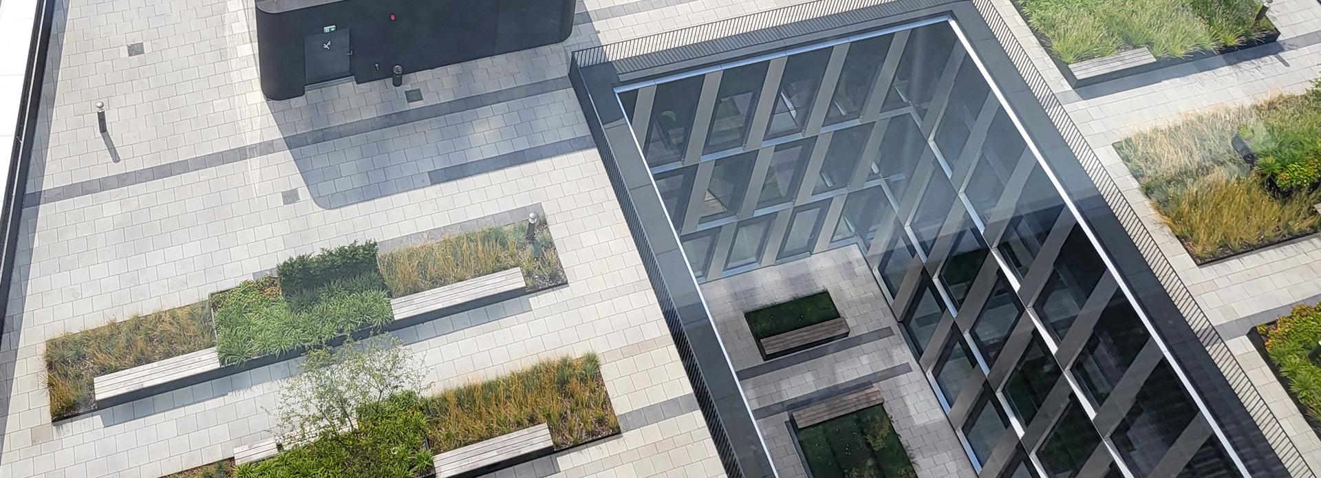 Referenz: LYGHT, Düsseldorf, Shape Hochbeete zur Dachbegrünung