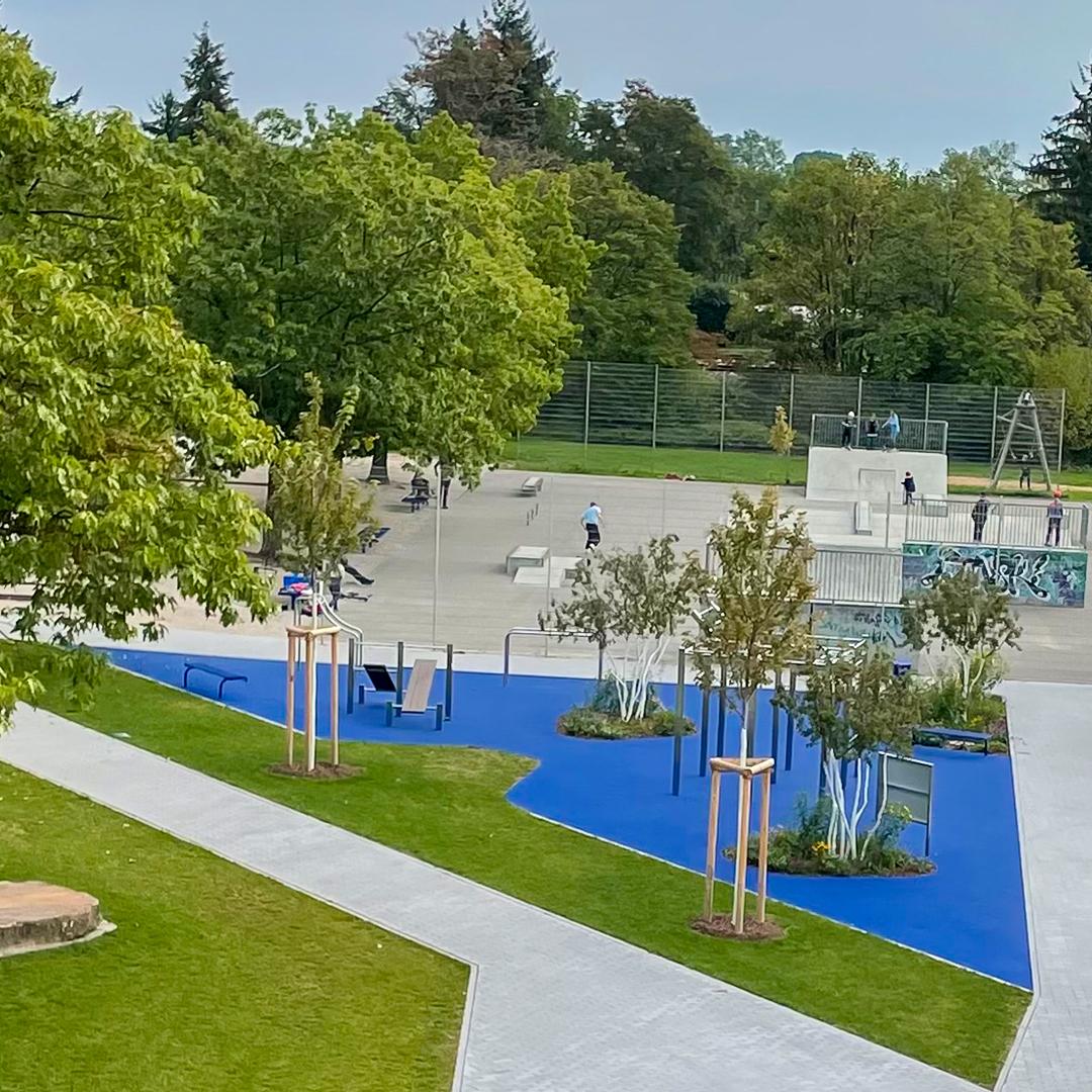 Referenz: Abenteuerspielplatz, Neustadt a. d. Weinstraße, Shape Hochbeete und Kontrast Einfassungen