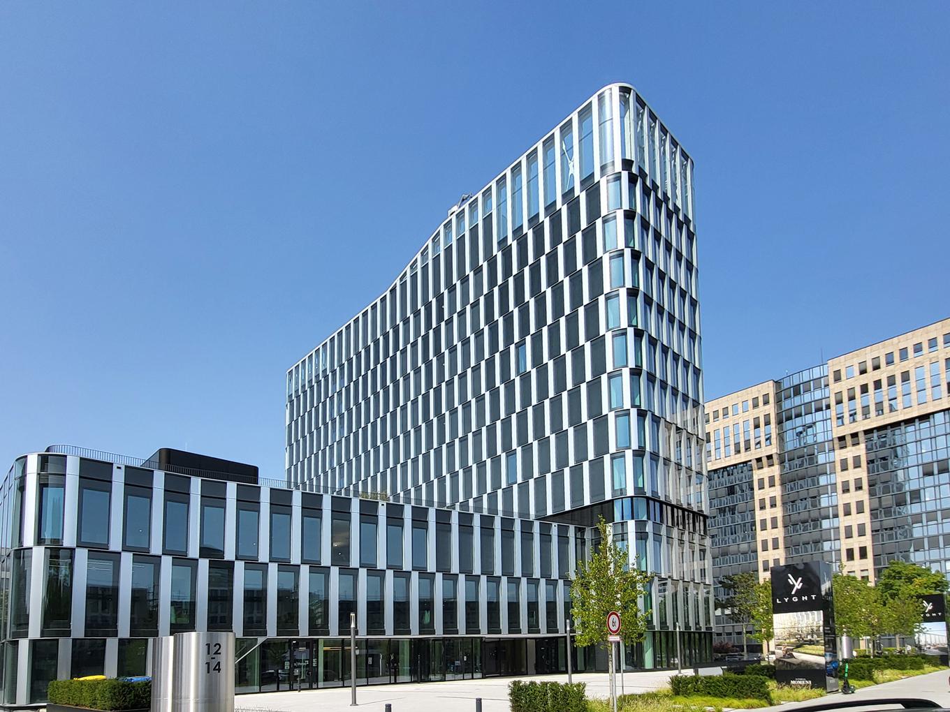 Referenz: LYGHT, Düsseldorf, Shape Hochbeete zur Dachbegrünung