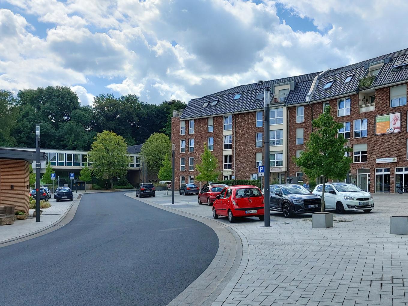 Referenz: Rathausplatz, Übach-Palenberg