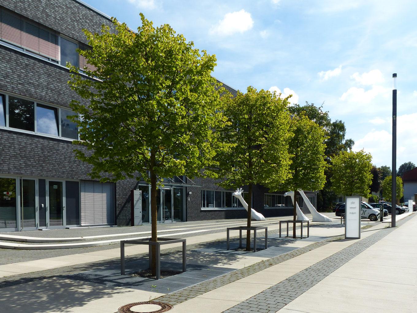 Referenz: Entrée Platz am ICO, Osnabrück