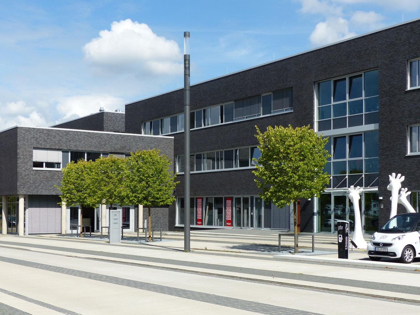 Referenz: Entrée Platz am ICO, Osnabrück