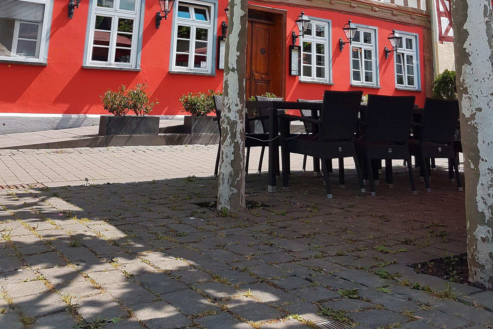 Referenz: Steighausplatz, Wetzlar, Baumrost Aland